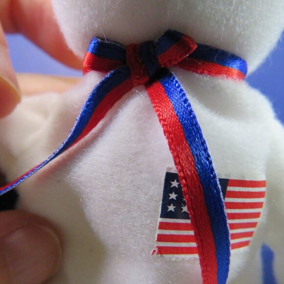 White Patriotic Ty Beanie Baby Bear 5.25" tall Red Blue Ribbon - Picture 8 of 10
